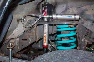 Closeup view of the AmadaXtreme remote res shock fitted to the GQ Nissan Patrol Wagon