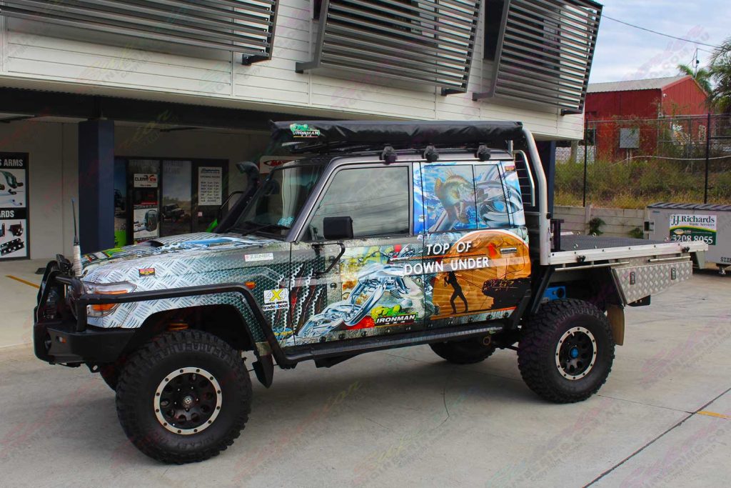 ToyotaLandcruiser79SeriesDualCabWrap111115 Superior Customer