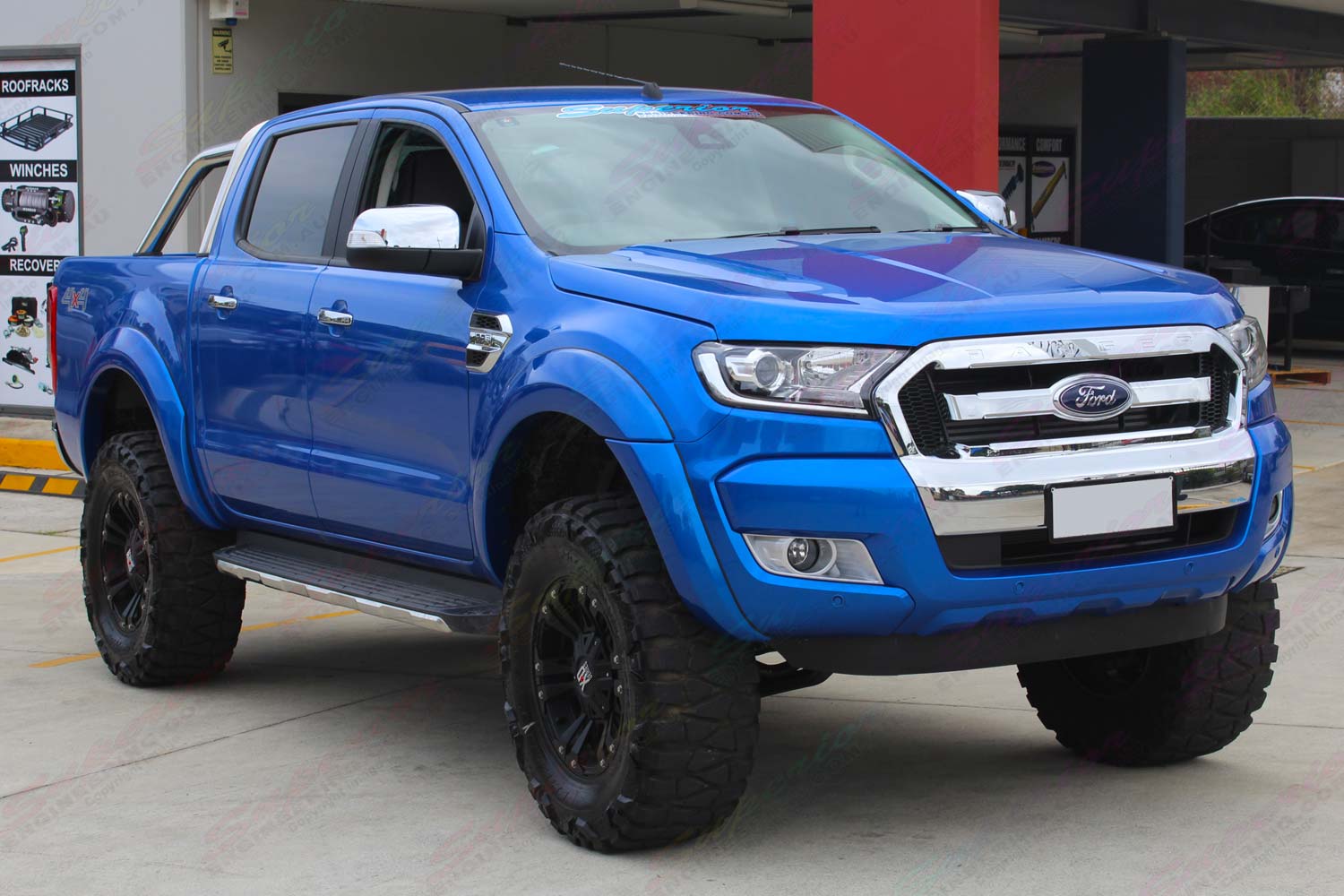 Front right view of the Ford Ranger (Dual Cab)