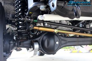 Front right view of the fitted Superior Nitro Gas 4" Shock, Coil Spring, Superflex Radius Arm, Panhard Rod & Steering Damper