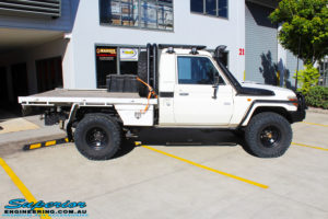 Right side view of a 79 Series Landcruiser Single Cab before fitting a 4" Inch Superior Remote Reservoir Superflex Kit